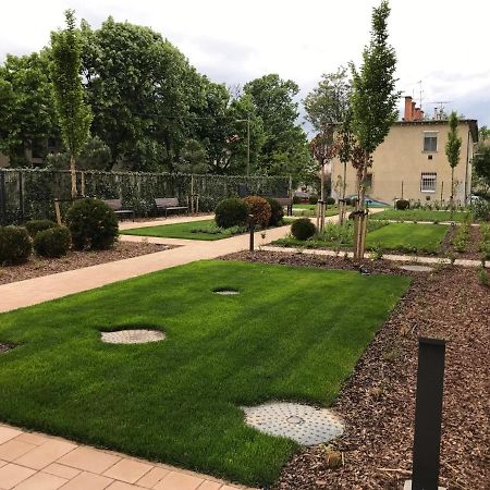 Апартаменты Big Forest Apartman Дебрецен Экстерьер фото